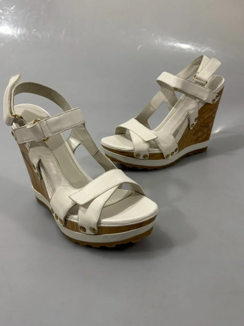 Stuart Weitzman 7.5 M White Leather 5